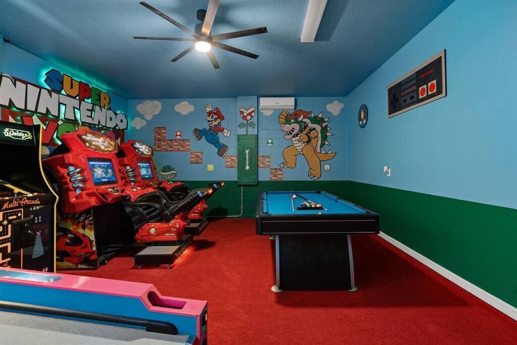 Family Fun Retreat Themed Rooms Free Arcade Pool Davenport Extérieur photo